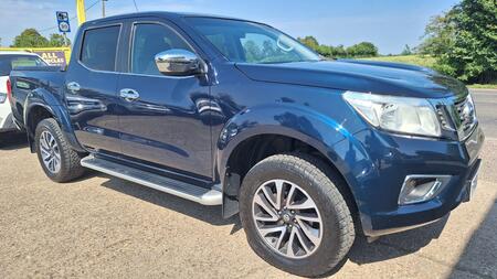 NISSAN NAVARA 2.3 dCi N-Connecta