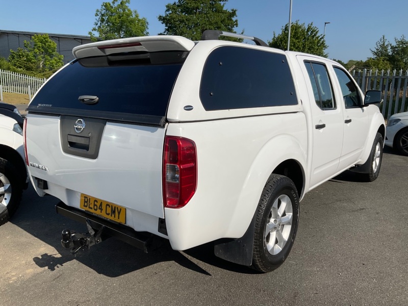 NISSAN NAVARA