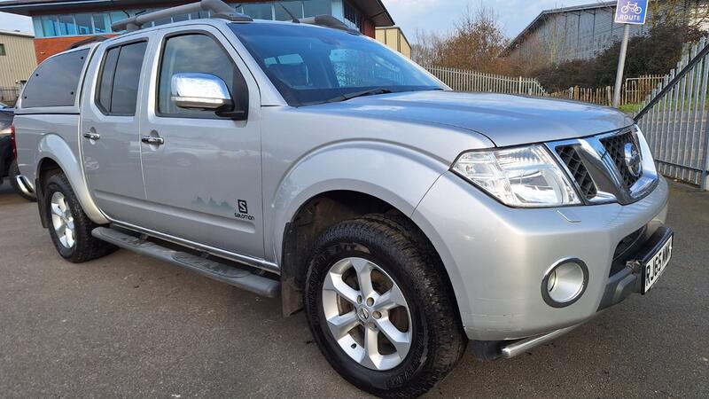 NISSAN NAVARA