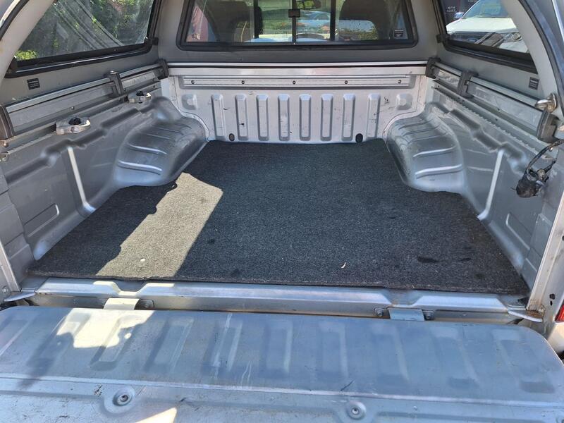 NISSAN NAVARA