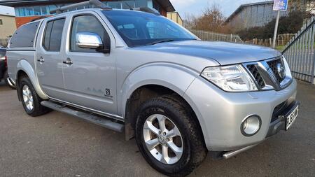 NISSAN NAVARA DCI SALOMON 4X4 SHR DCB
